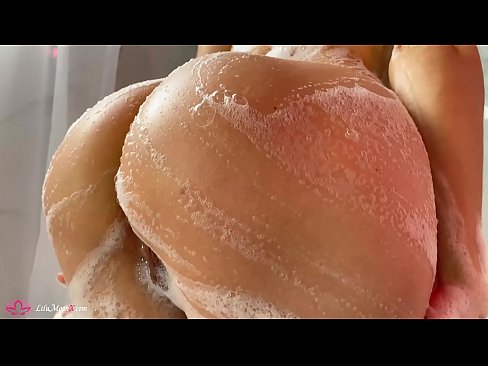❤️ Brunette dushda kuchli orgazm uchun vibrator bilan mushukni onanizm qiladi ❤️ Sluts bizda uz.massagecenter-yalta.ru ﹏